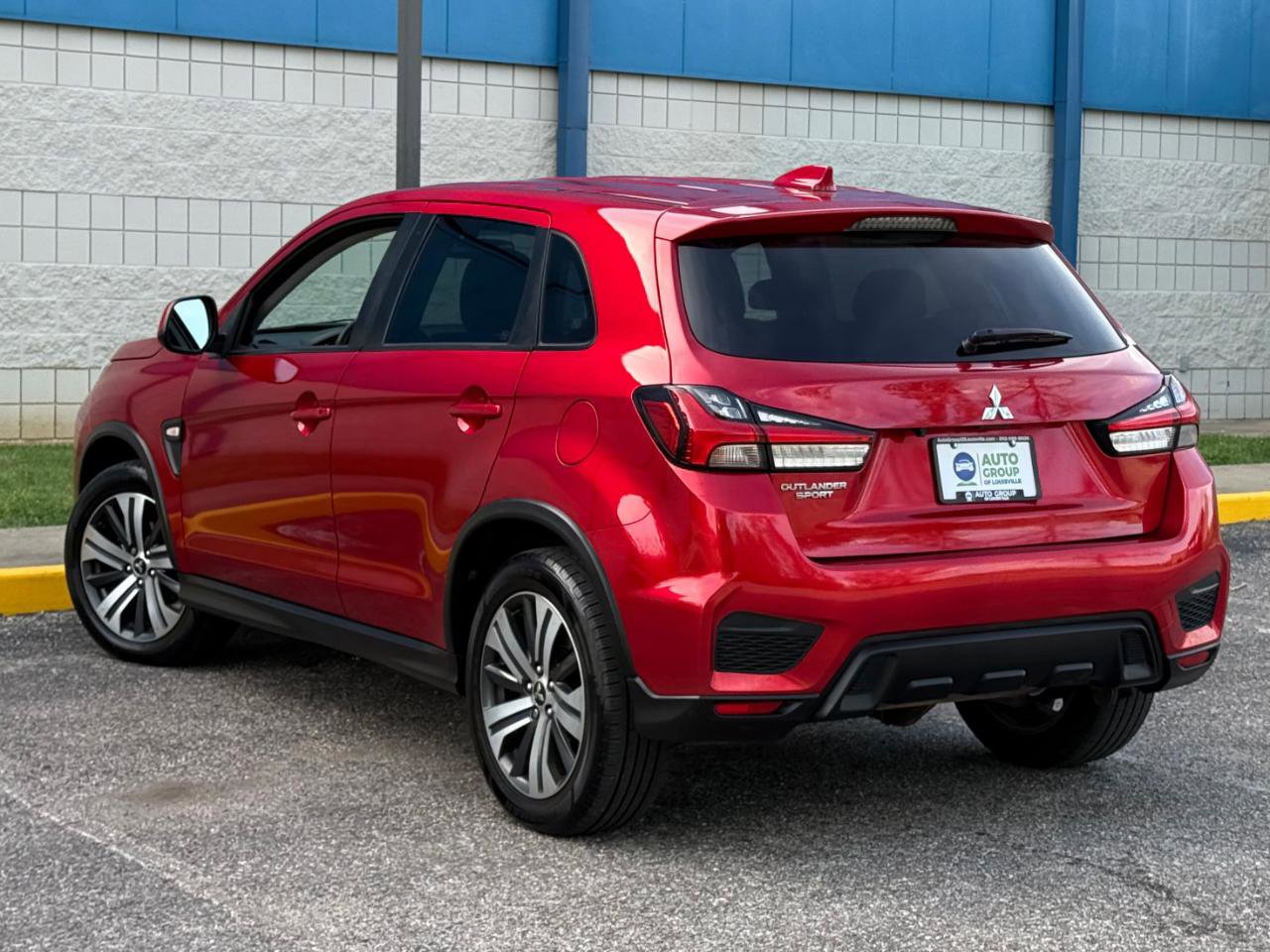 Used 2020 Mitsubishi Outlander Sport SE AWD/4WD image 7