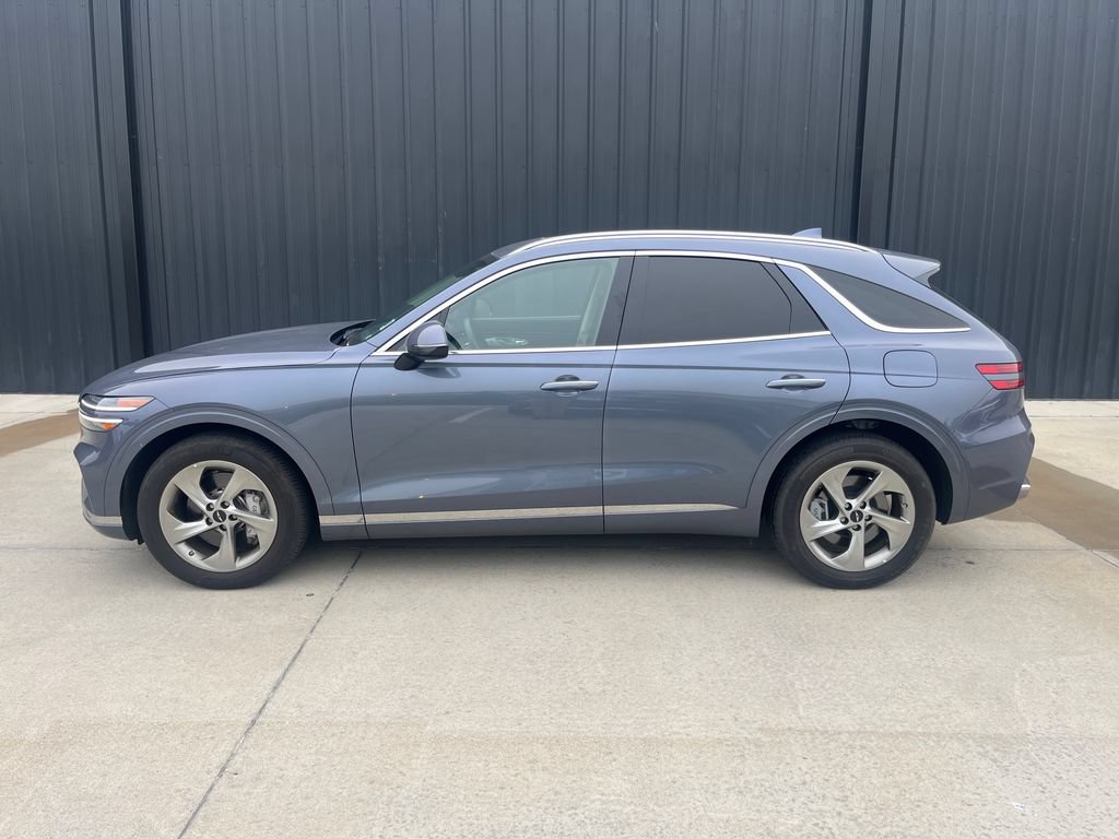 Used 2026 Genesis GV70 2.5T Select AWD/4WD image 2