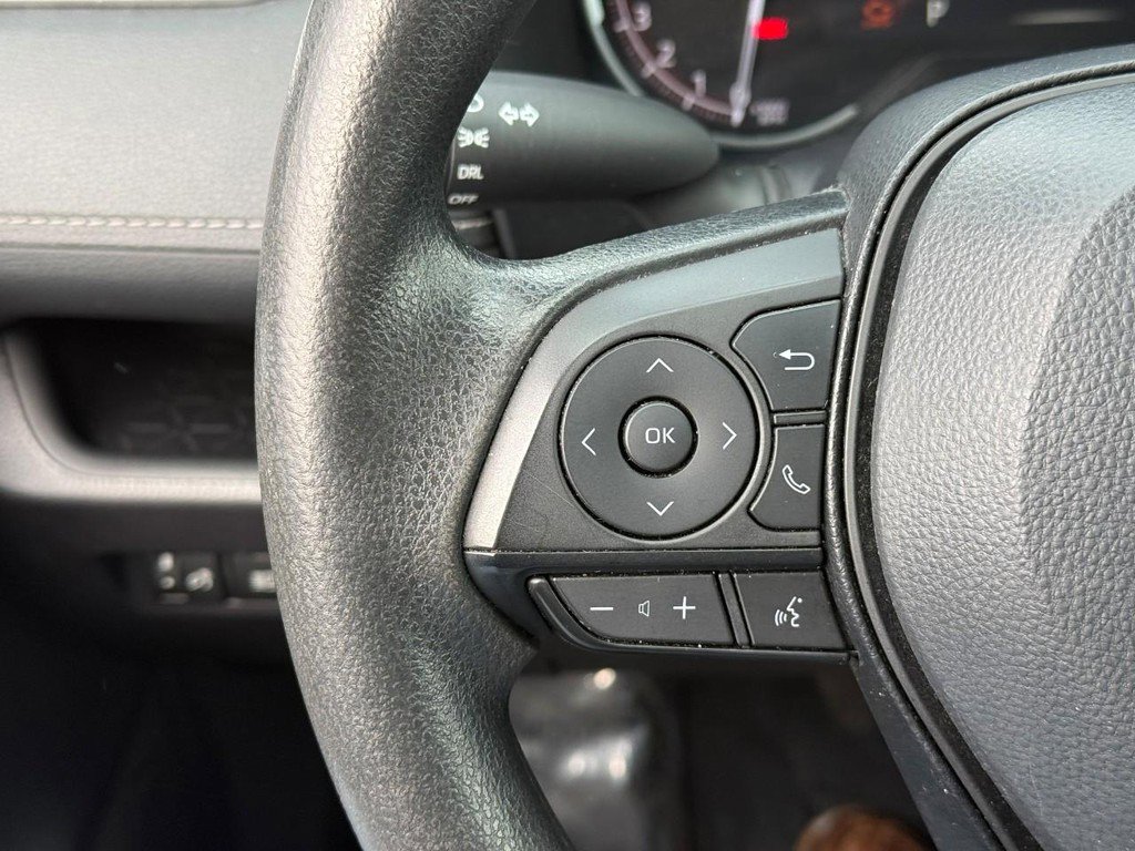 Certified 2024 Toyota RAV4 LE image 21