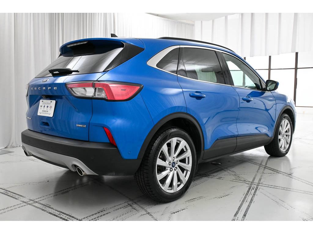 Used 2021 Ford Escape Titanium w/ Titanium Elite Package AWD/4WD image 7