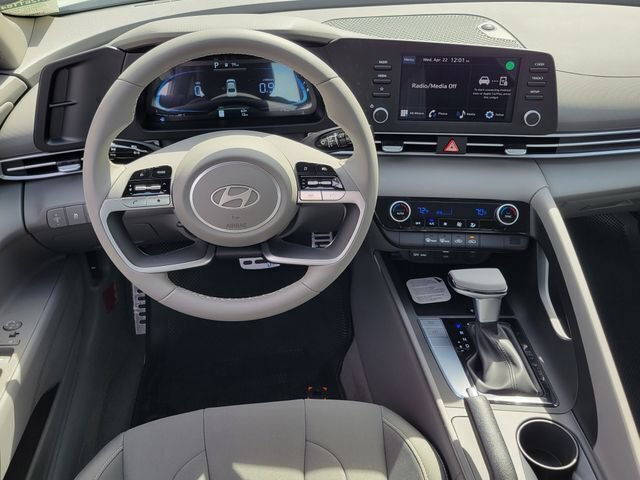 New 2026 Hyundai Elantra Sport FWD image 6