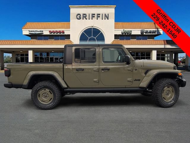 New 2026 Jeep Gladiator Willys AWD/4WD image 3