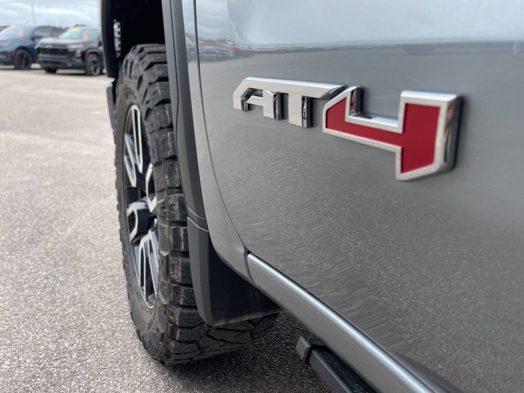 Used 2026 GMC Sierra 1500 AT4 w/ AT4 Premium Package AWD/4WD image 14