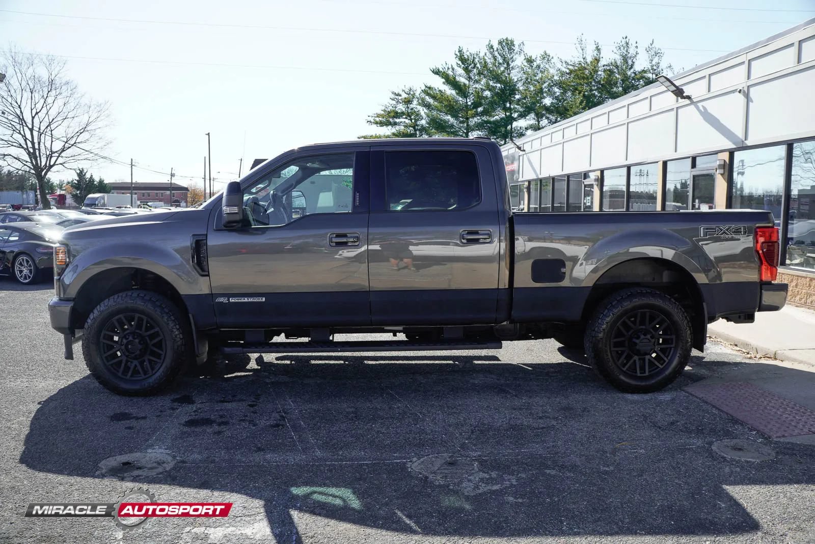Used 2020 Ford F350 Lariat AWD/4WD image 4
