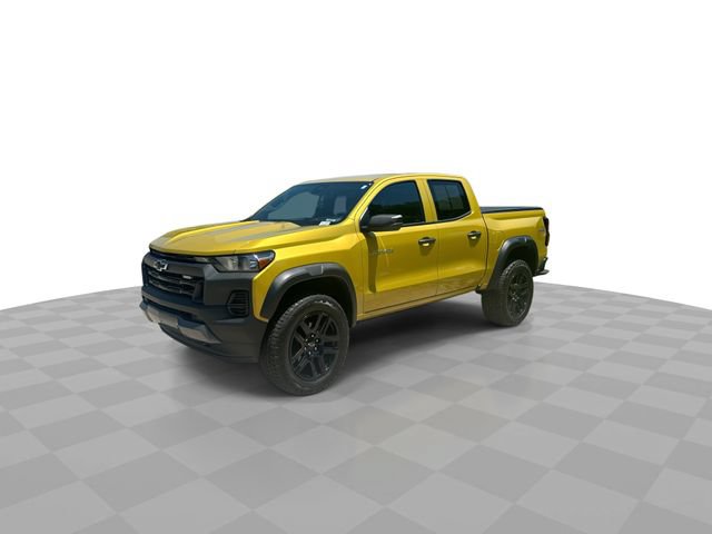 Used 2024 Chevrolet Colorado Trail Boss w/ Advanced Trailering Package AWD/4WD image 5