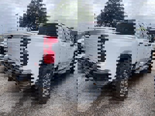 Used 2025 Chevrolet Silverado 2500 Custom w/ Custom Value Package image 4