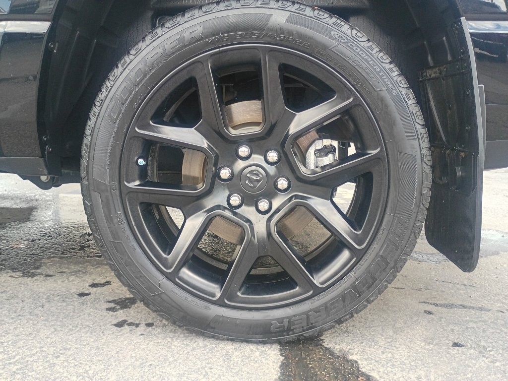 Used 2020 RAM 1500 Sport w/ Level 2 Equipment Goup w/2_L AWD/4WD image 20