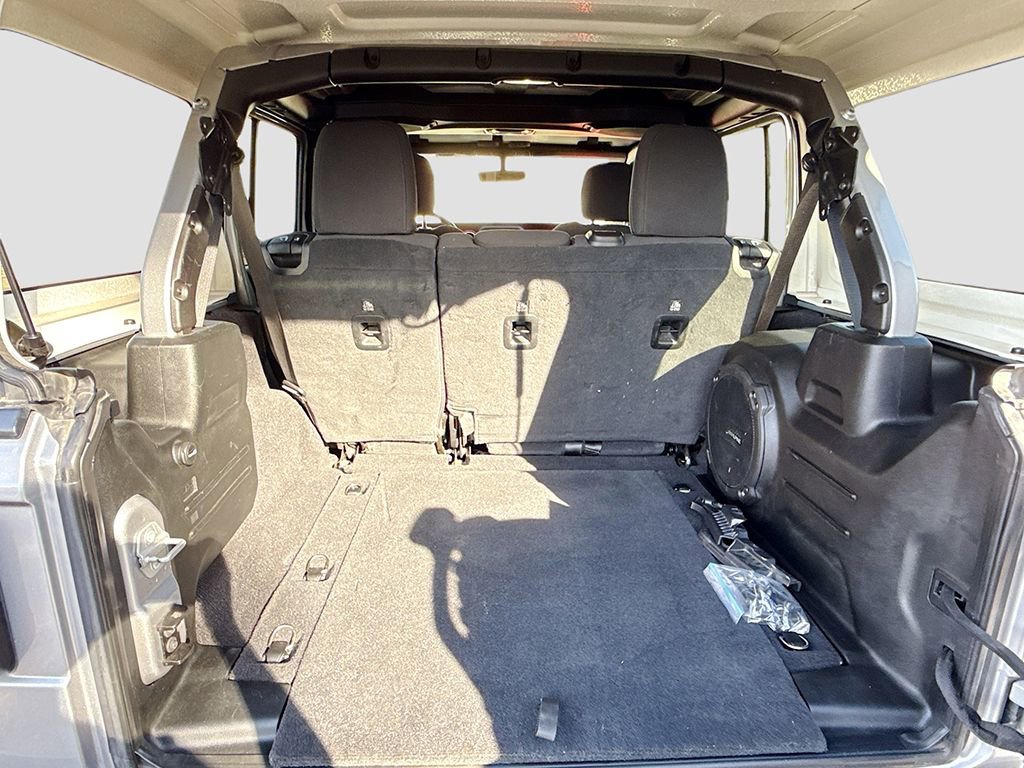 Used 2021 Jeep Wrangler Unlimited Rubicon w/ Dual Top Group image 13
