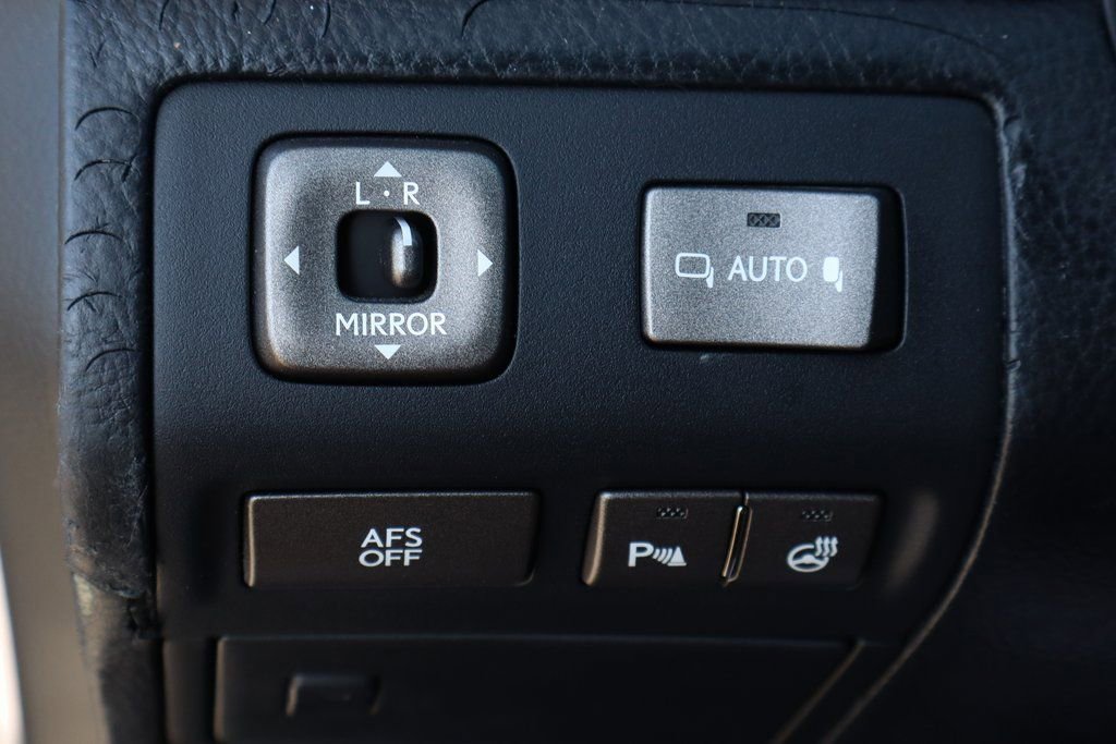 Used 2008 Lexus LS 460 image 24