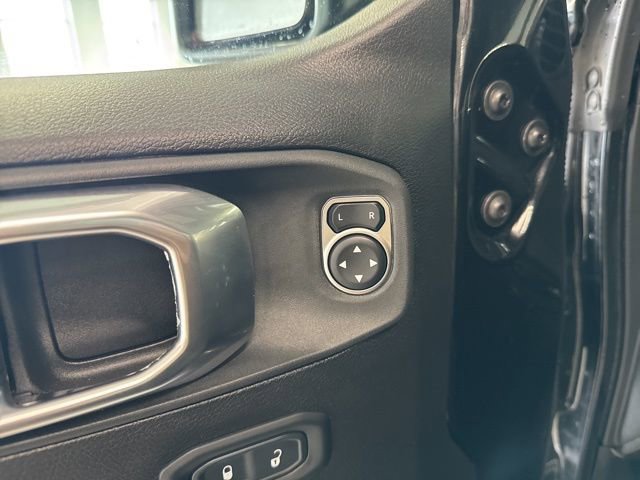Used 2023 Jeep Wrangler Unlimited w/ Cold Weather Group image 19