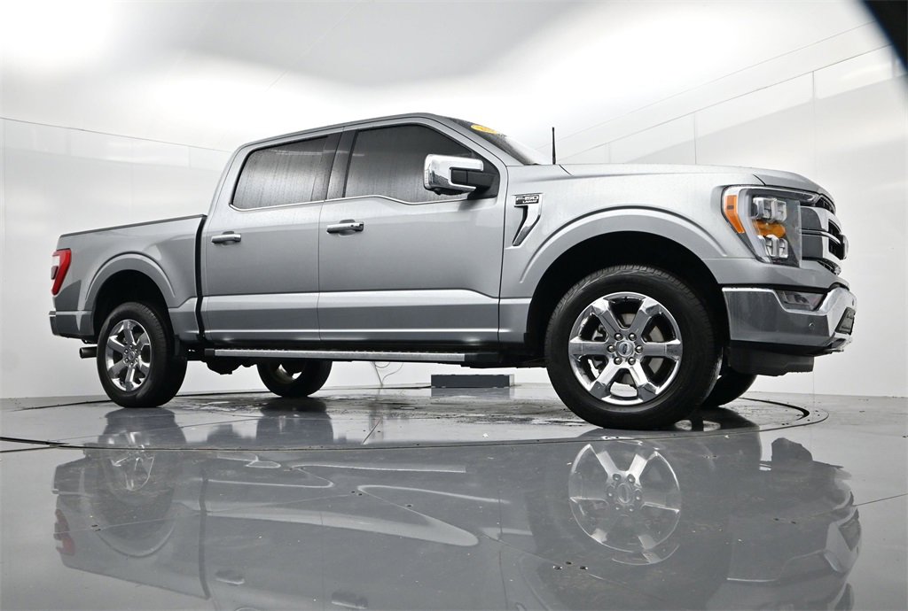 Used 2023 Ford F150 Lariat w/ Max Trailer Tow Package image 37