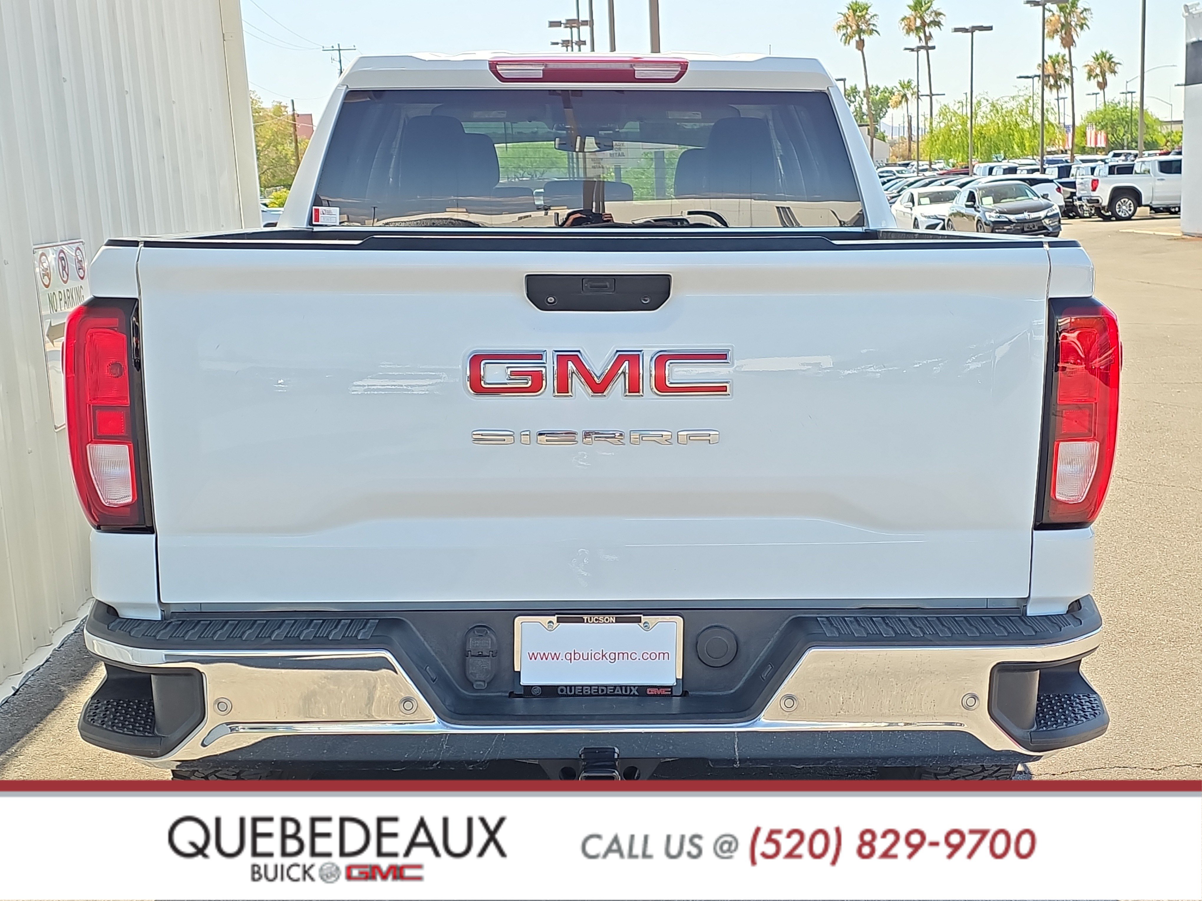 Used 2021 GMC Sierra 1500 4x4 Crew Cab w/ Sierra Value Package image 6