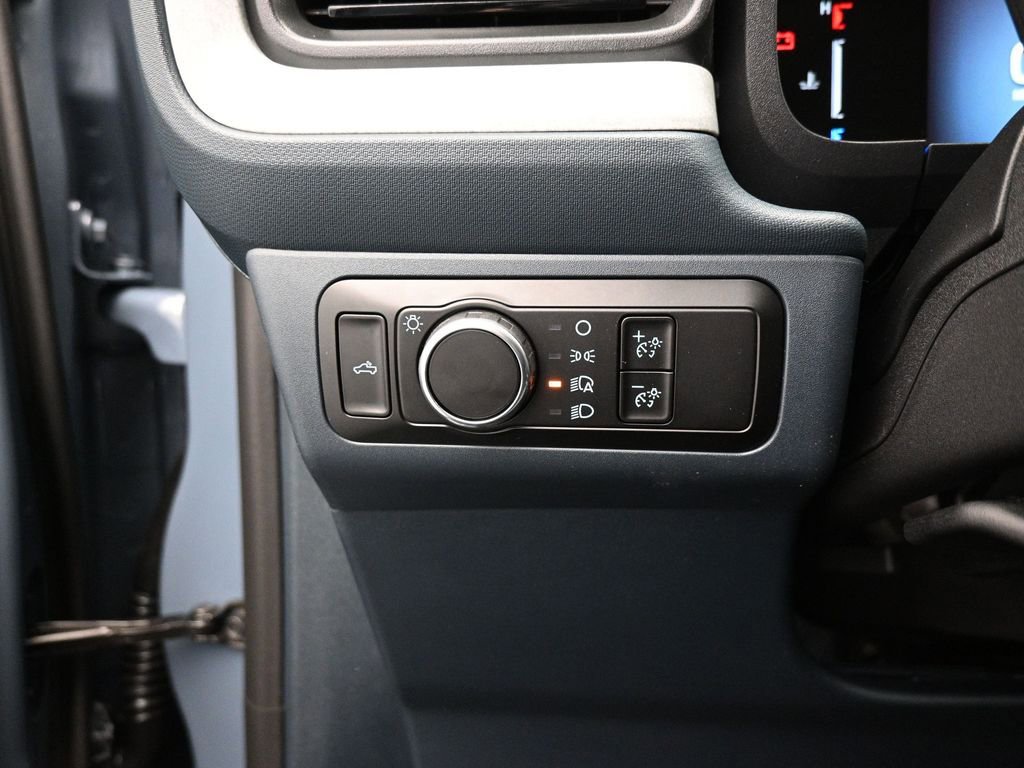 New 2025 Ford Maverick XLT w/ 4K Tow Package image 12