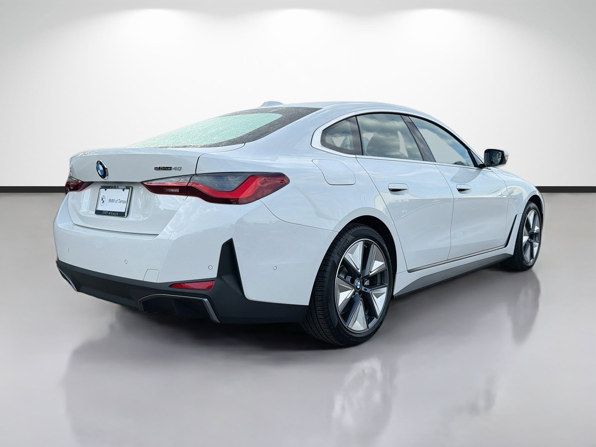 Used 2026 BMW i4 eDrive40 w/ Parking Assistance Package RWD image 3