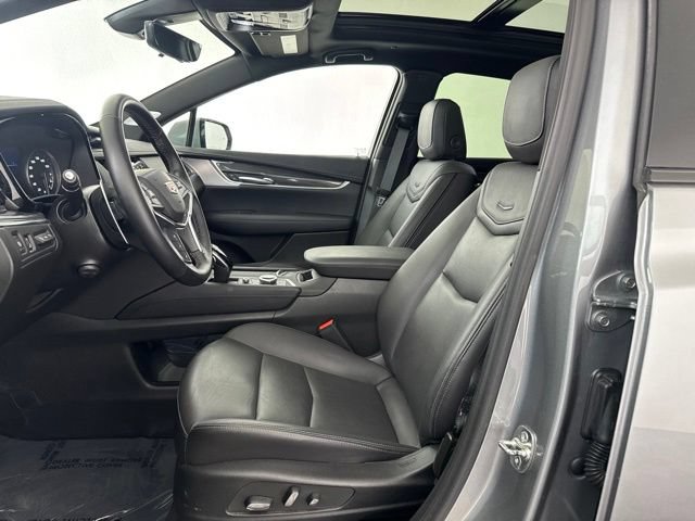 Used 2025 Cadillac XT5 Sportv w/ Technology Package AWD/4WD image 25