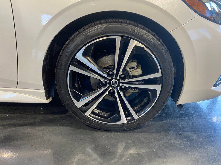 Used 2021 Nissan Sentra SR image 12