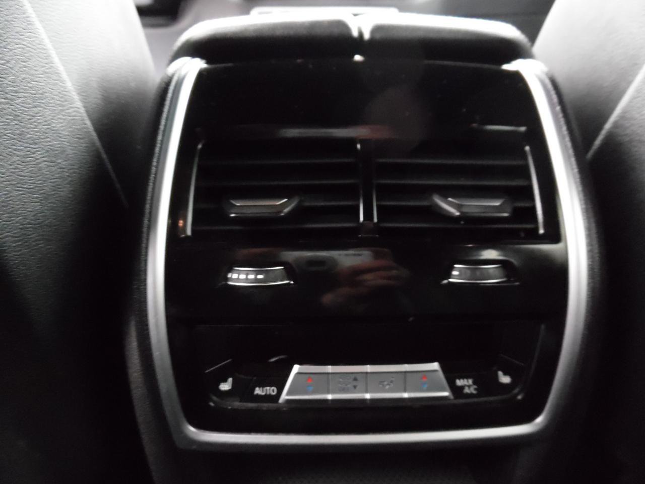 Used 2019 BMW X5 xDrive40i w/ Convenience Package image 22