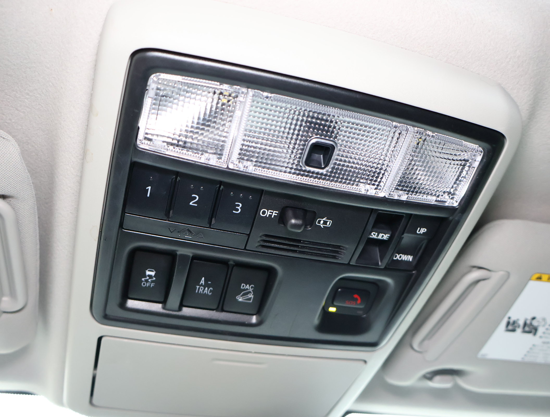 Used 2022 Toyota 4Runner Limited AWD/4WD image 24