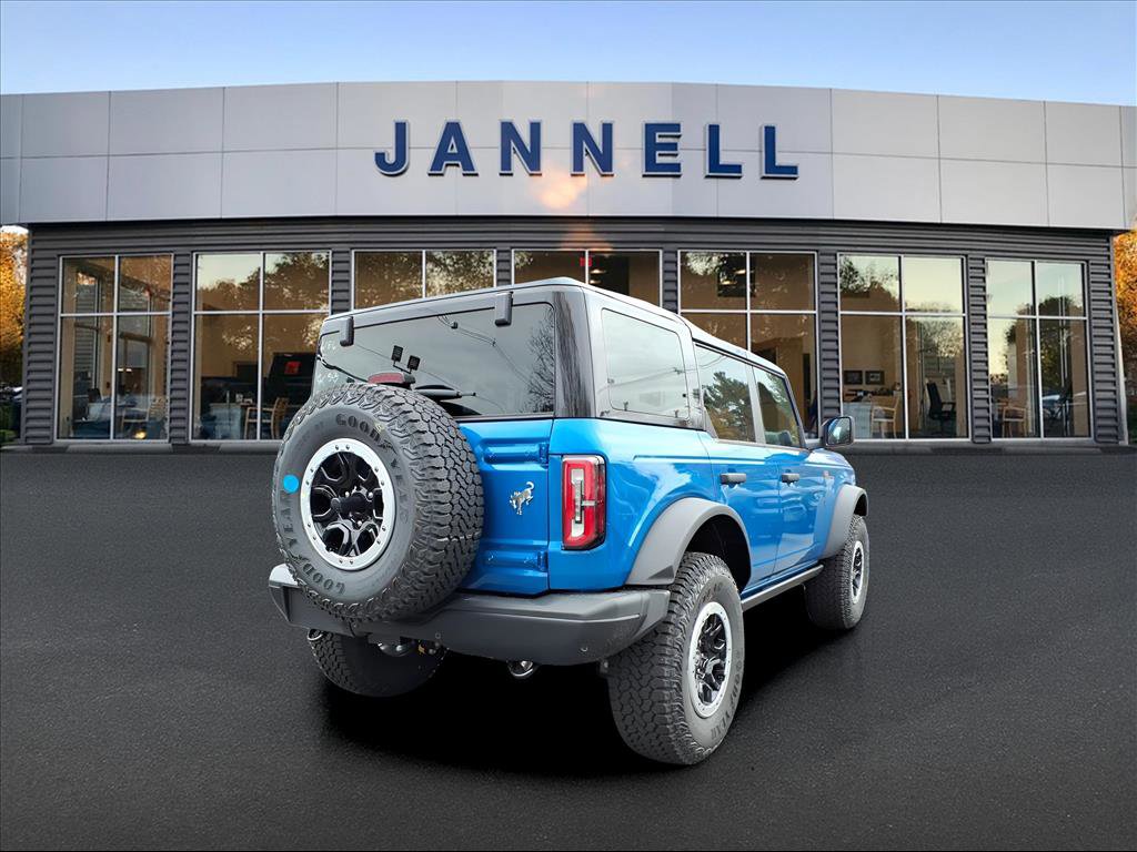 New 2025 Ford Bronco Badlands w/ Sasquatch Package image 3