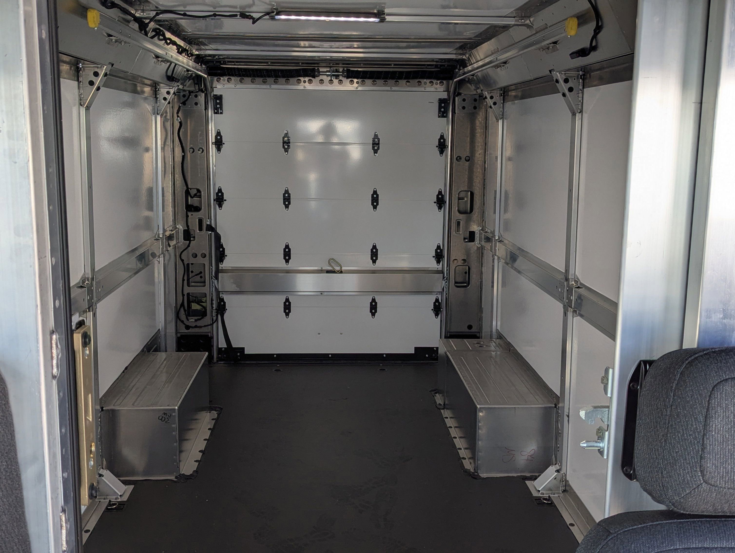 New 2025 Chevrolet Brightdrop 600 w/ Battery Pack, Max Range image 10