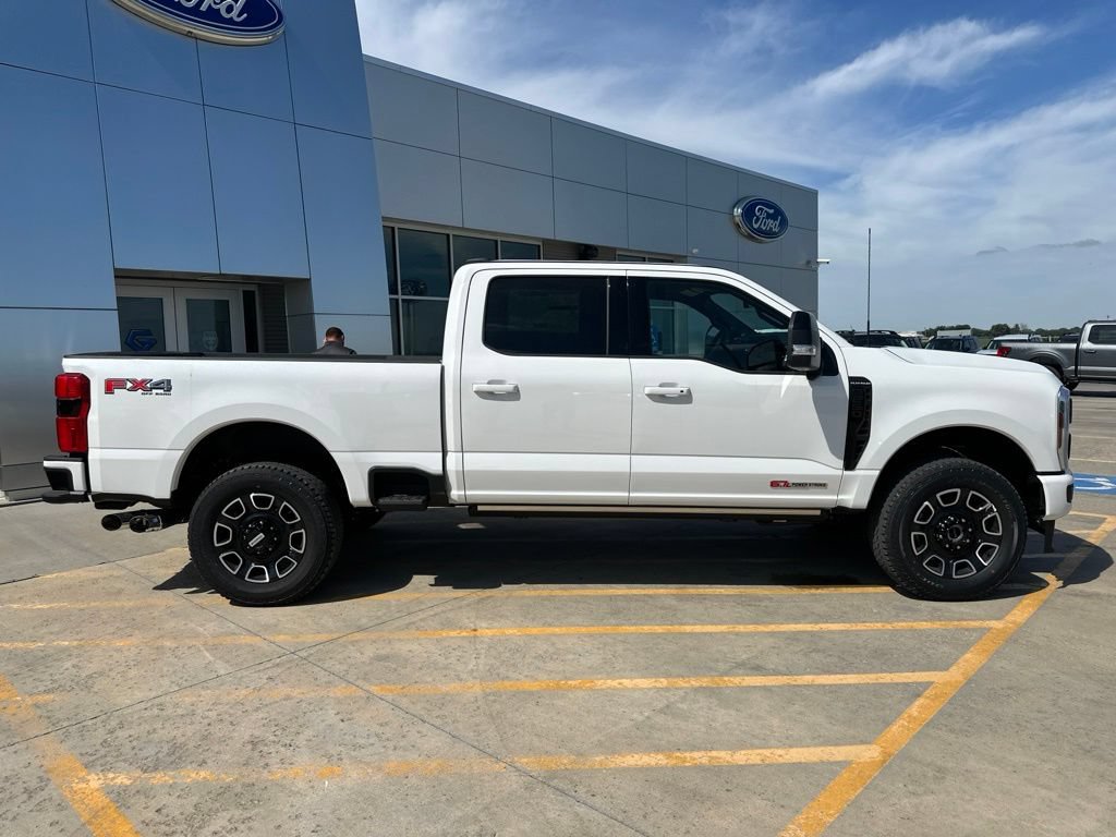 New 2026 Ford F250 Platinum AWD/4WD image 10