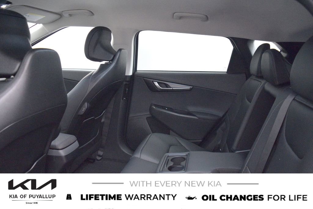 New 2025 Kia EV6 Wind image 12