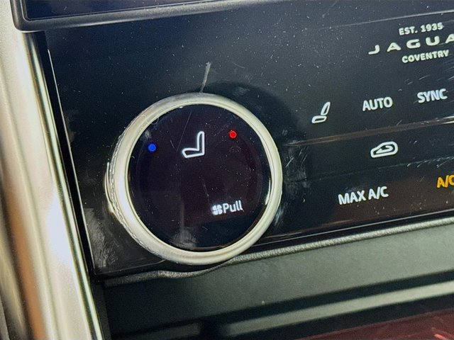 Used 2024 Jaguar XF R-Dynamic SE image 23