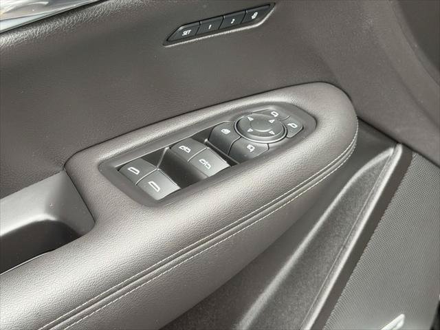 Used 2024 Cadillac XT6 Premium Luxury w/ LPO, Floor Liner Package AWD/4WD image 19