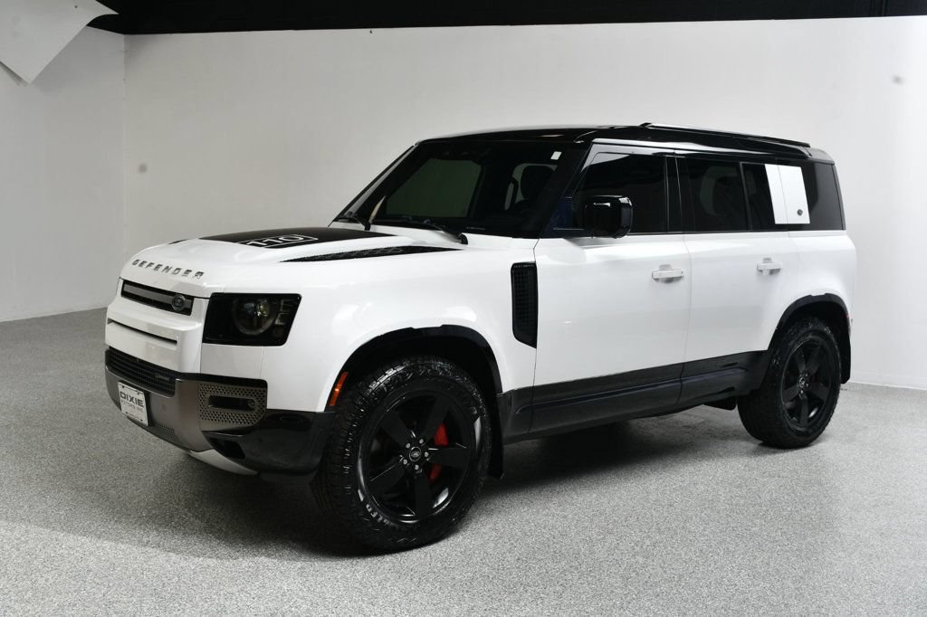 Used 2022 Land Rover Defender 110 X-Dynamic SE AWD/4WD image 2