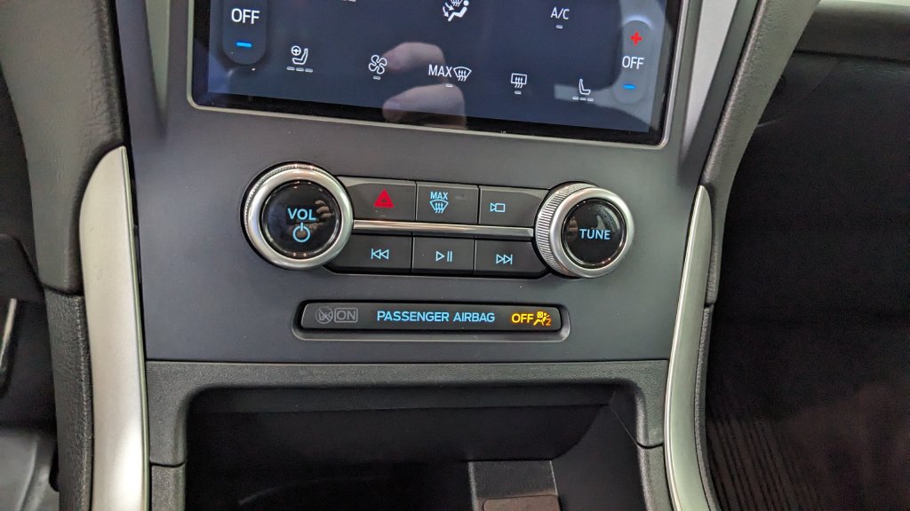 Used 2023 Ford Edge SEL w/ Convenience Package AWD/4WD image 24