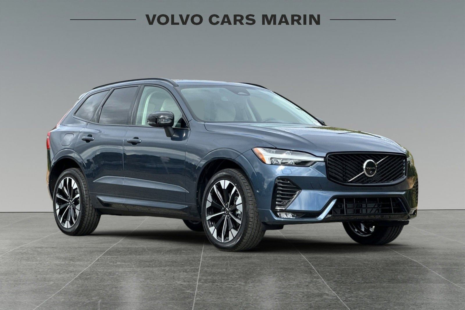 New 2026 Volvo XC60 B5 Ultra w/ Climate Package image 9