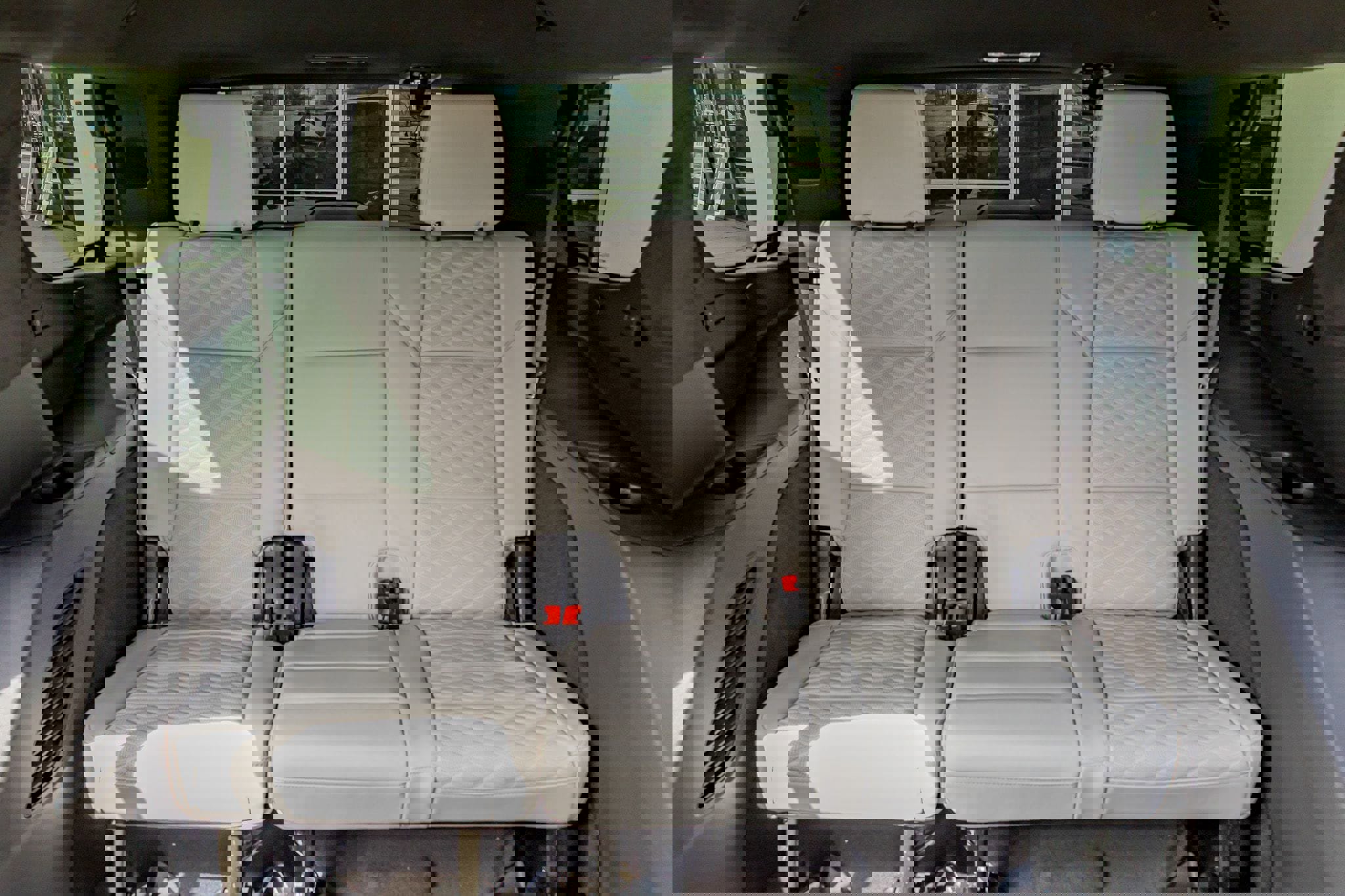 Used 2026 Cadillac Escalade Platinum Sport w/ LPO, ONYX Package image 38