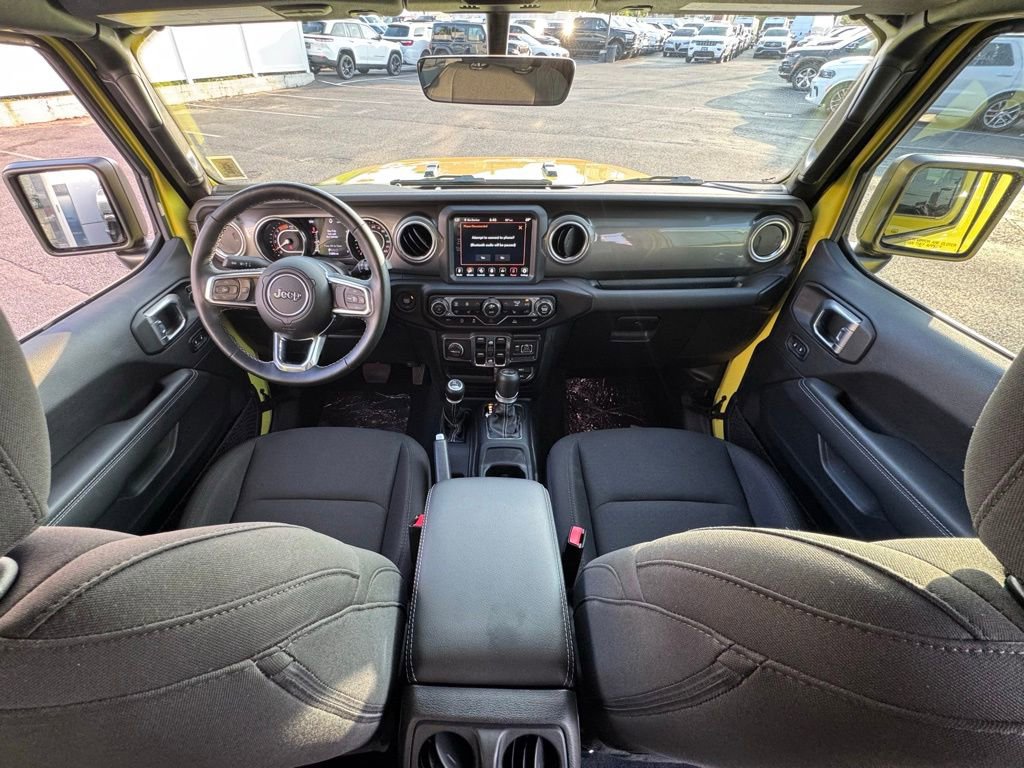 Certified 2022 Jeep Wrangler Unlimited Sahara w/ LED Lighting Group image 23