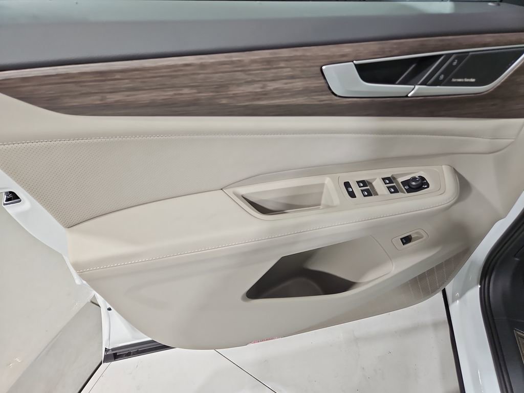 New 2026 Volkswagen Atlas SEL Premium R-Line image 10