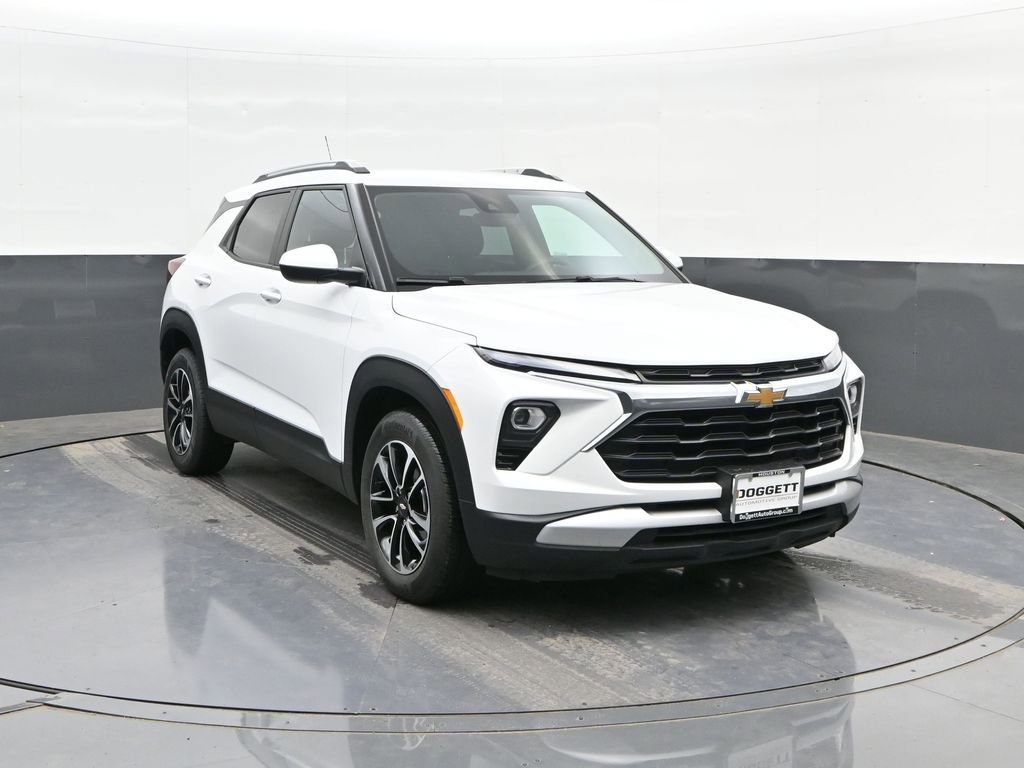 Used 2025 Chevrolet TrailBlazer LT FWD image 22