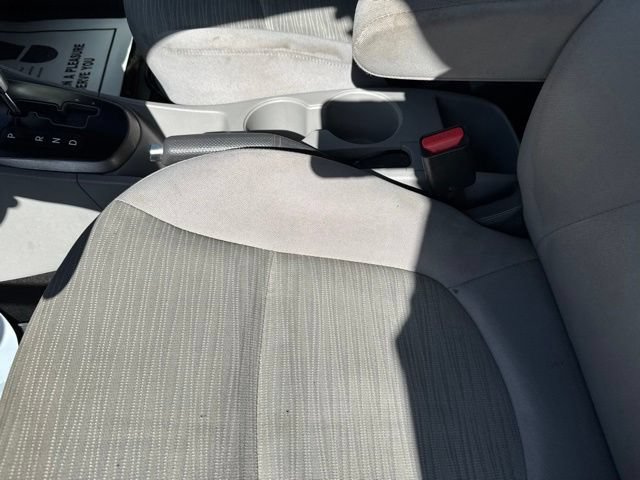 Used 2017 Hyundai Accent SE FWD image 22