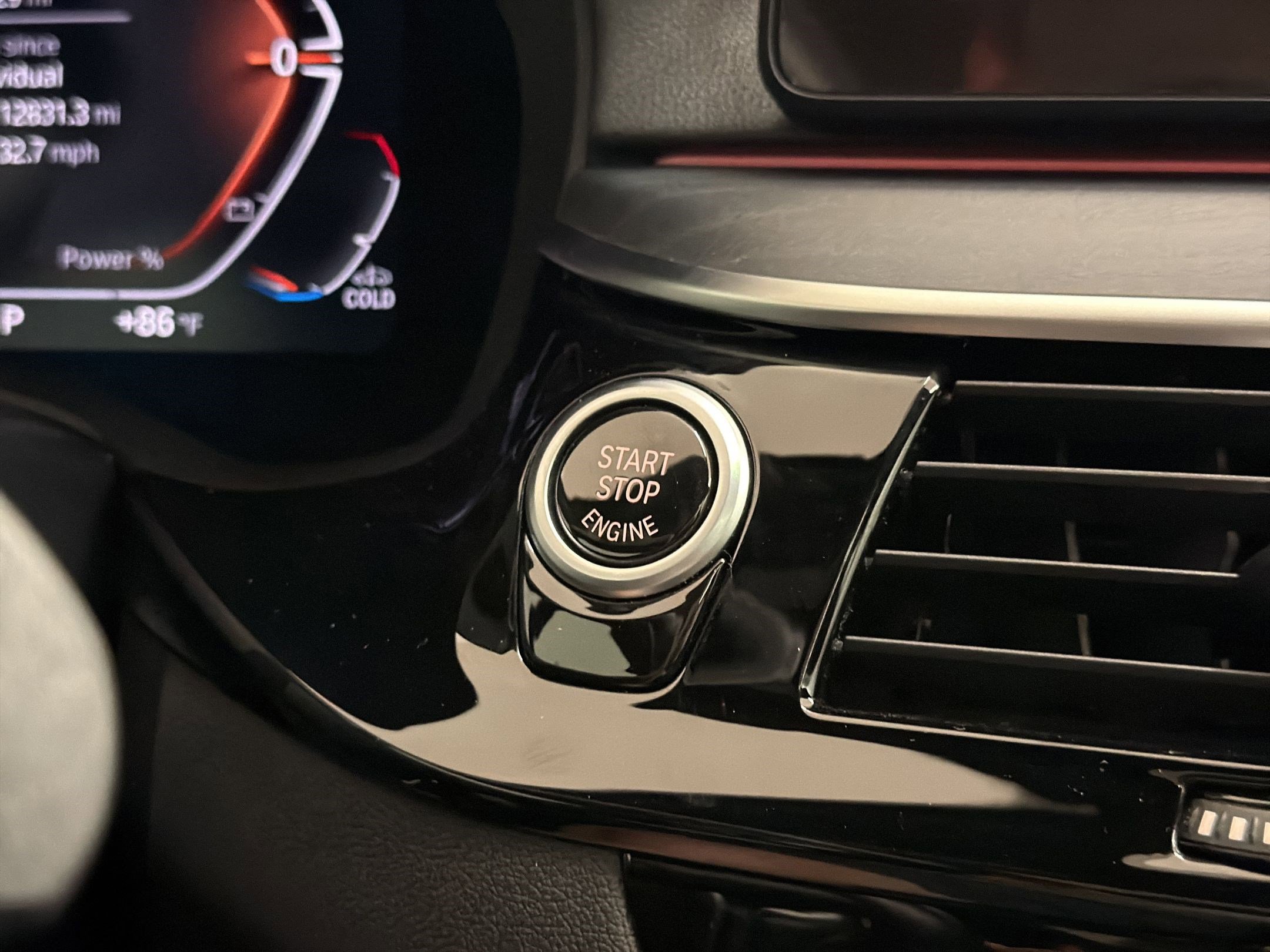 Certified 2023 BMW 540i xDrive w/ M Sport Package image 27