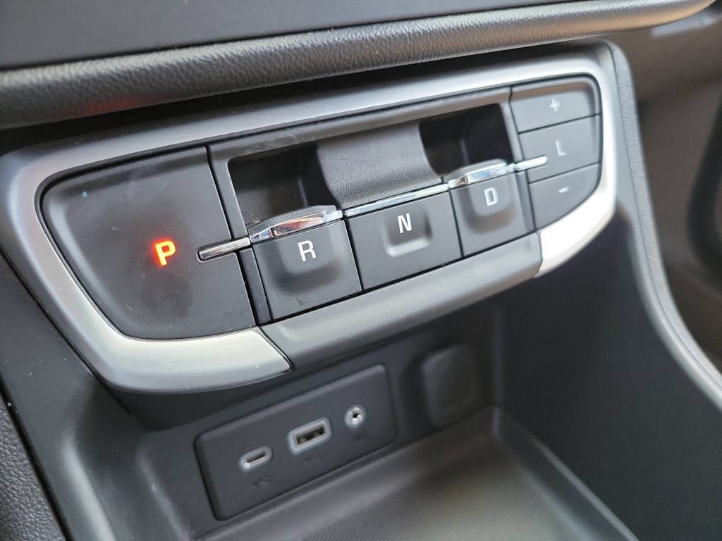 Used 2022 GMC Terrain SLE w/ Driver Convenience Package FWD image 30
