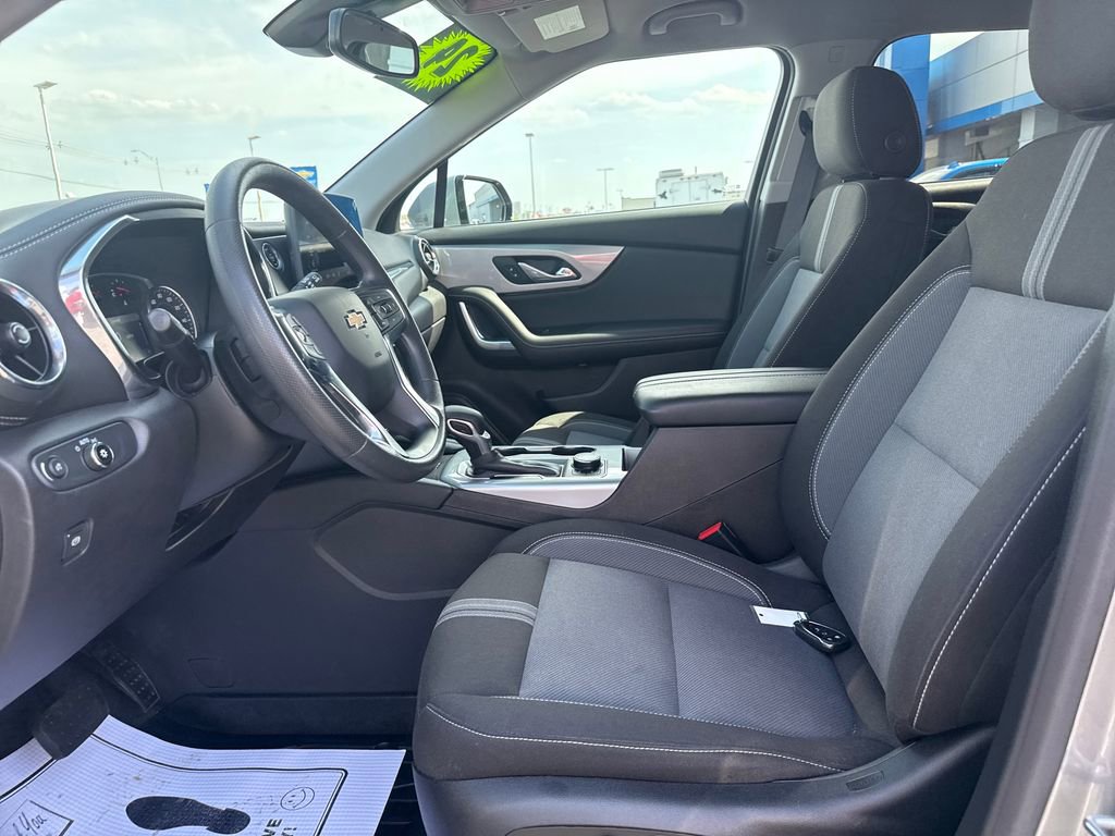 Used 2024 Chevrolet Blazer LT w/ Convenience Package image 11