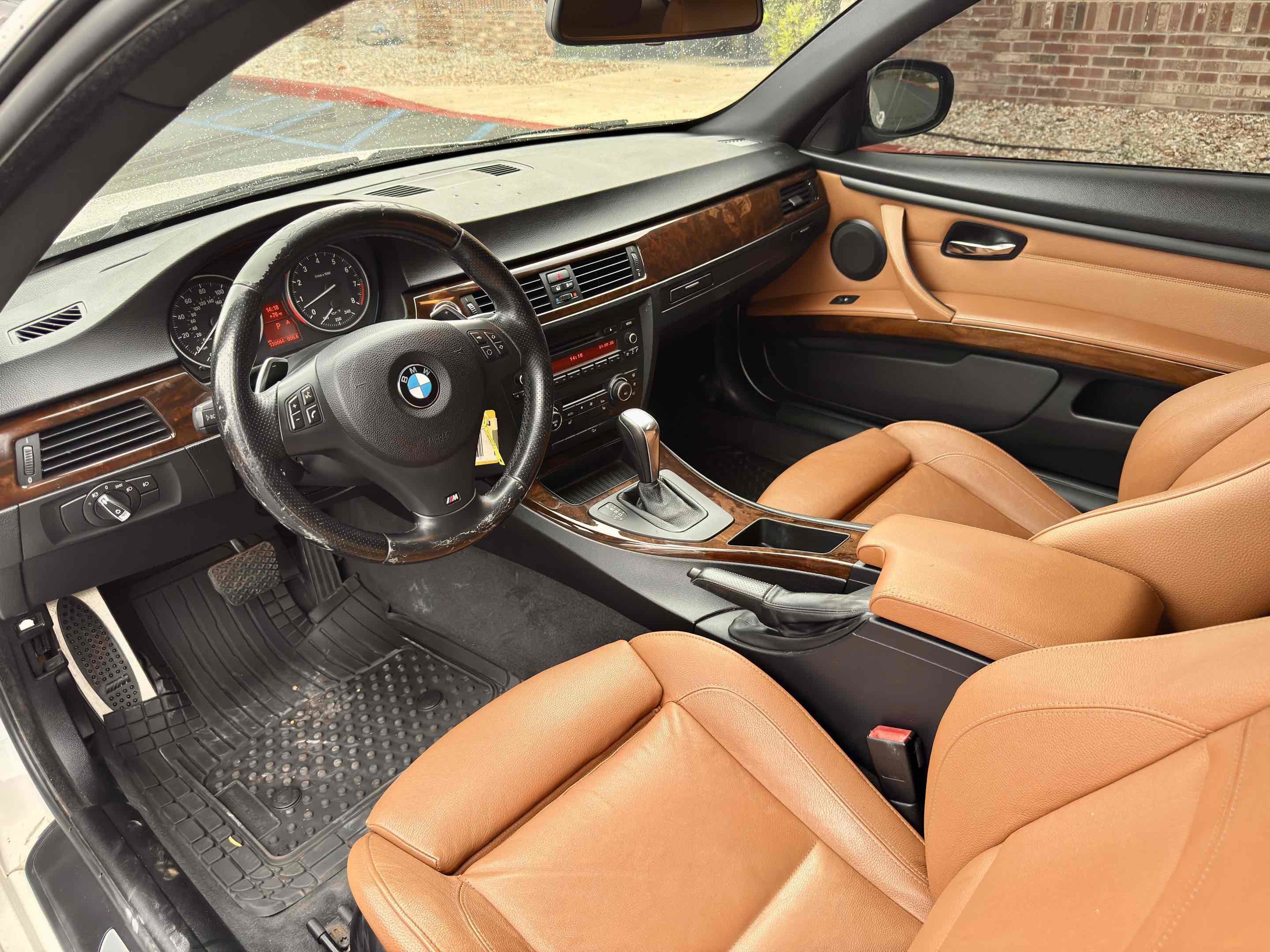 Used 2011 BMW 328i xDrive Coupe image 25