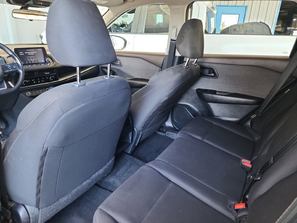 Used 2023 Nissan Rogue S FWD image 35