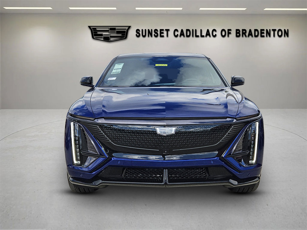 New 2026 Cadillac Lyriq V image 2