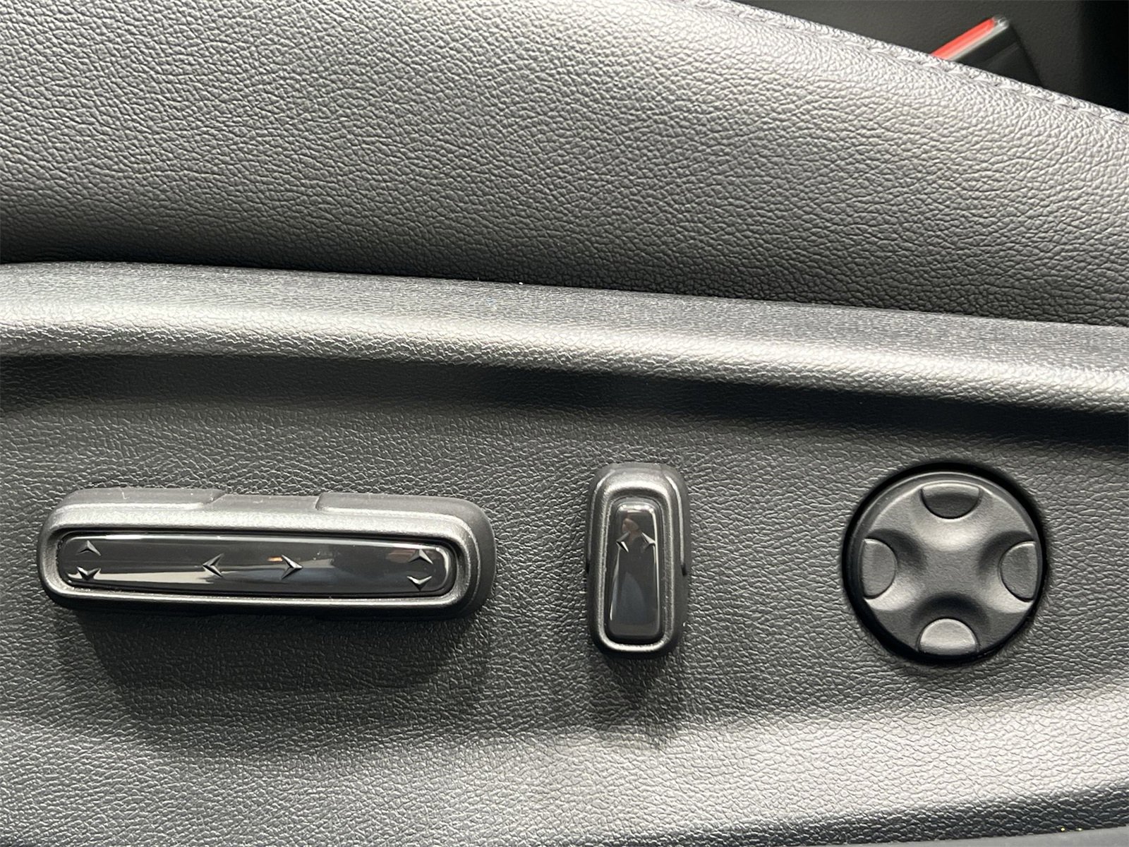 Used 2020 Honda Accord Touring image 12