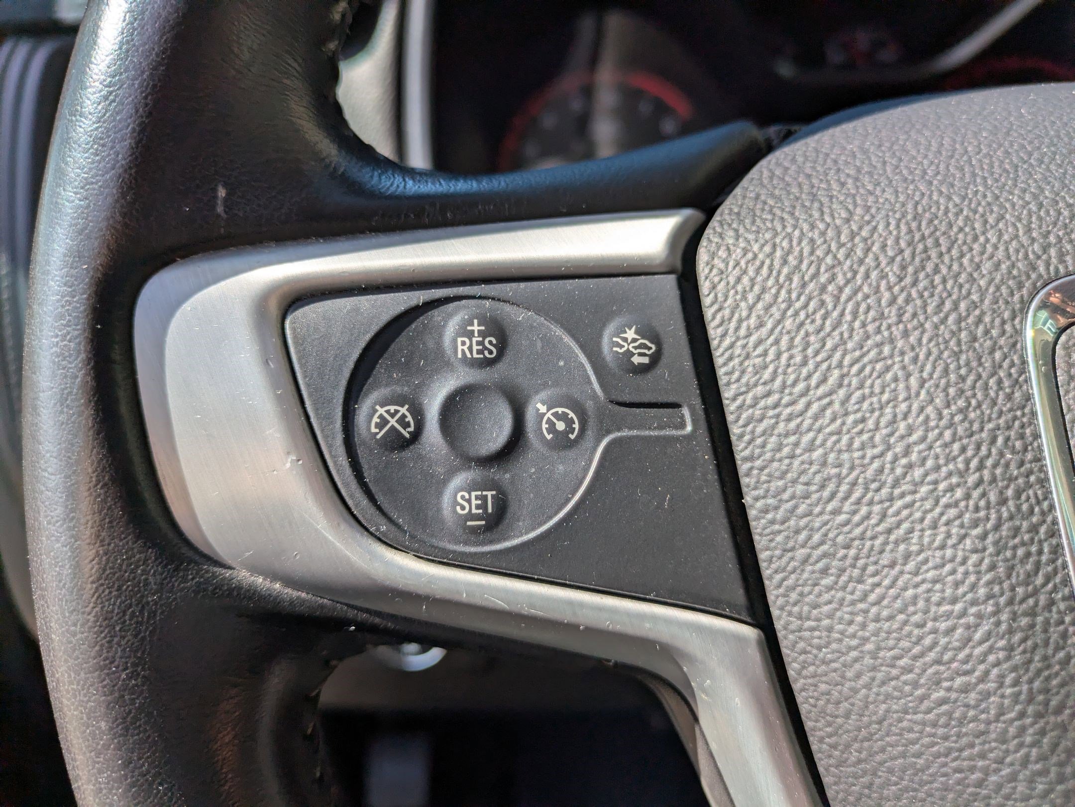 Certified 2015 GMC Canyon SLT w/ Driver Alert Package AWD/4WD image 16