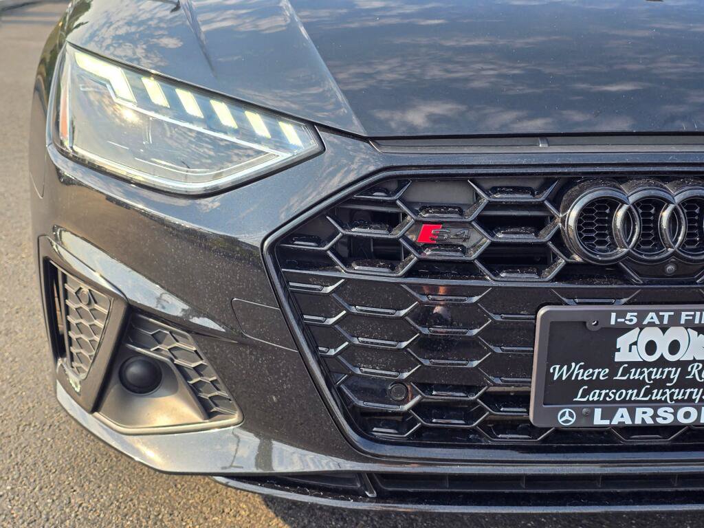 Used 2023 Audi S4 Premium Plus w/ Premium Plus Package AWD/4WD image 31