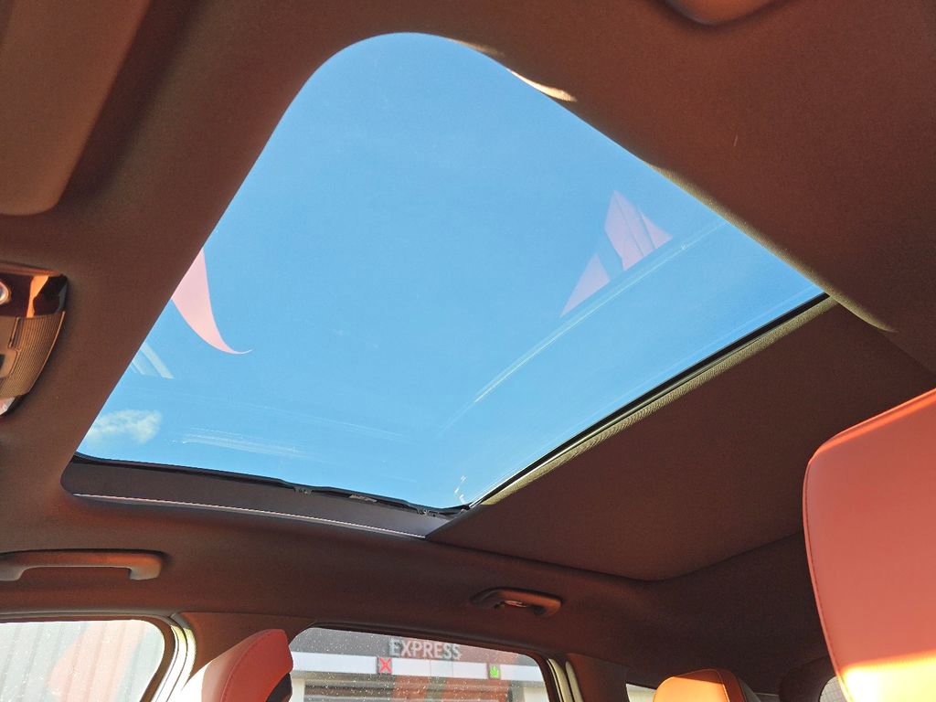 New 2026 Kia Sportage SX image 4