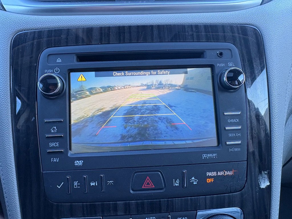 Used 2014 Chevrolet Traverse LTZ image 17