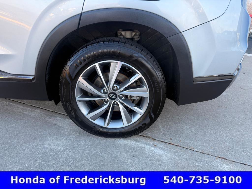 Used 2020 Hyundai Santa Fe Limited image 10
