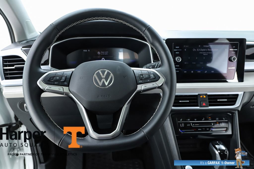 Used 2025 Volkswagen Taos SE w/ Panoramic Sunroof Package AWD/4WD image 58
