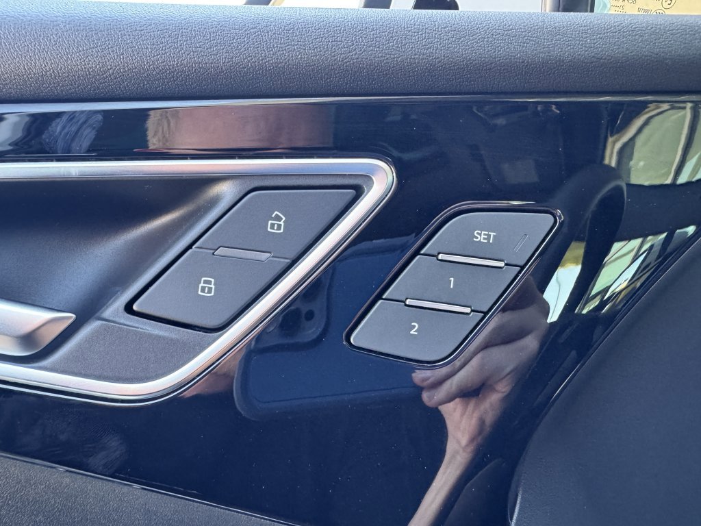 Used 2022 Audi Q4 e-tron Premium Plus w/ Premium Plus image 35